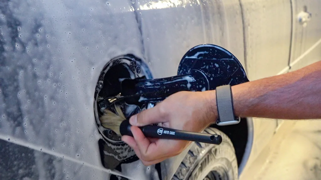 detailing the inside of a gas cap